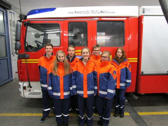 jugendgruppe_2015_20151119_2067162203.jpg