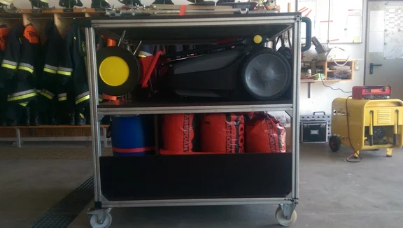 rollcontainer_5_20150428_1164345444.jpg