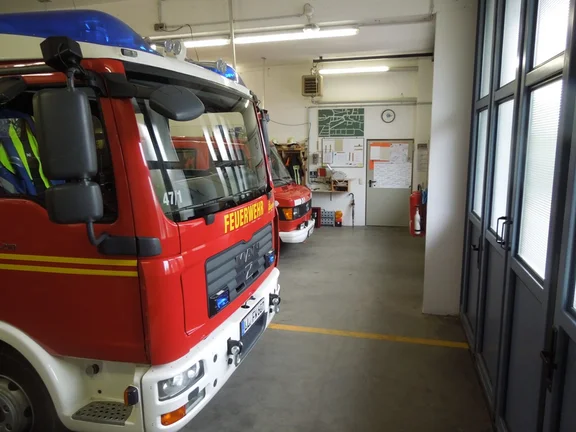 feuerwehrhaus_6_20131021_1088521931.jpg